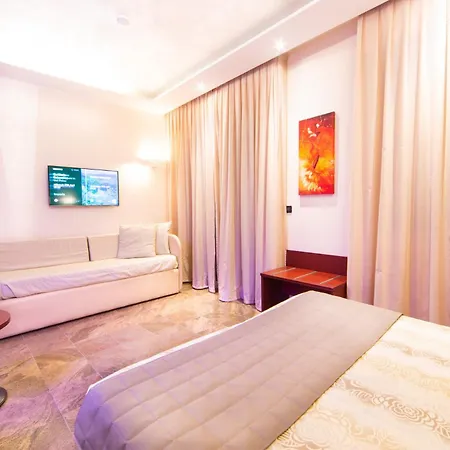 Torino Wellness & 4*
