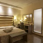 Hotell Torino Wellness & 4*