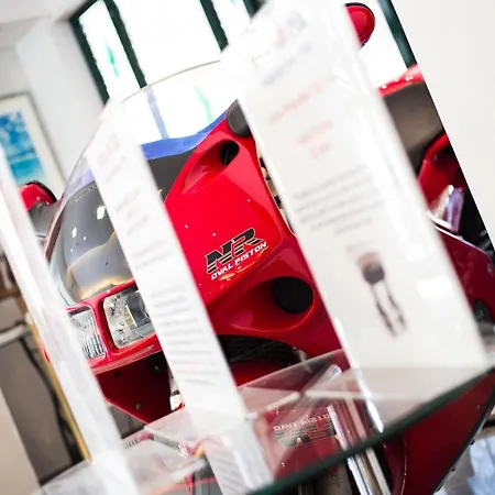 ホテル Torino Wellness & 4*