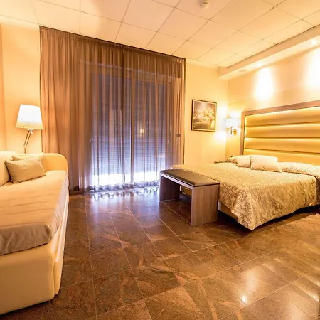 Torino Wellness & 4*