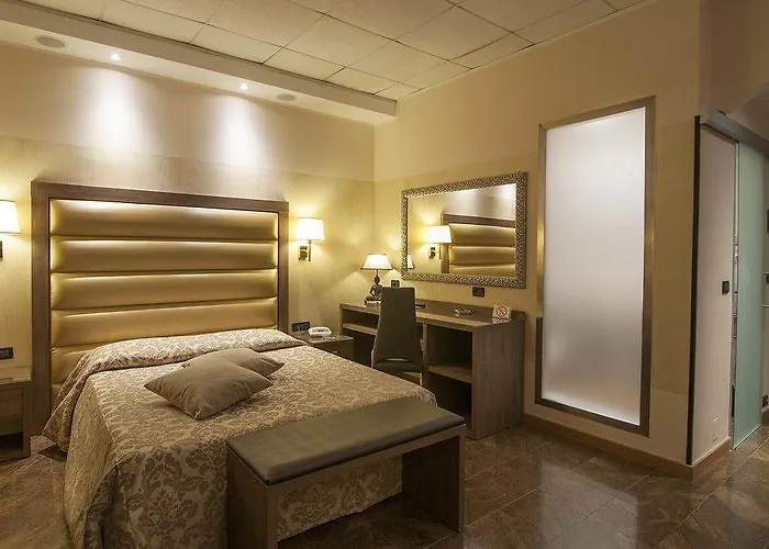 Hotell Torino Wellness & 4*