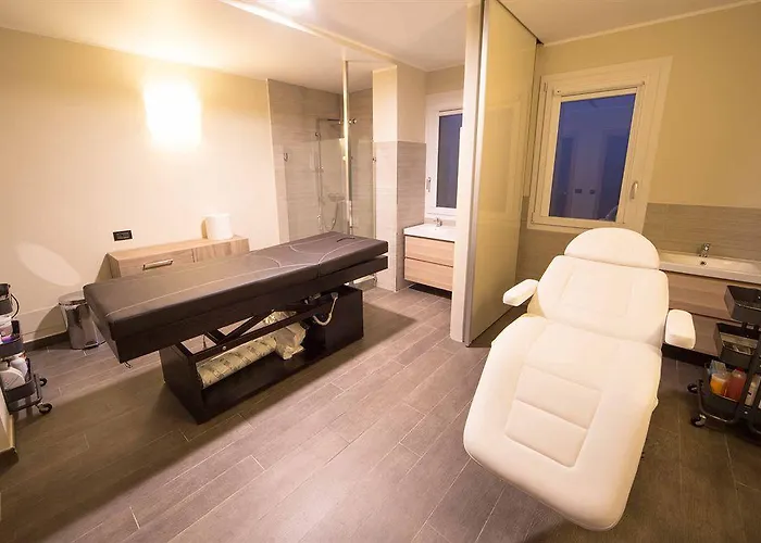 Otel Torino Wellness & Diano Marina