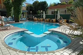 Otel Torino Wellness & 4*