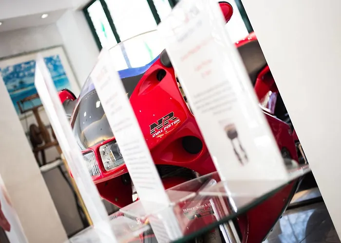 Hotell Torino Wellness & 4*